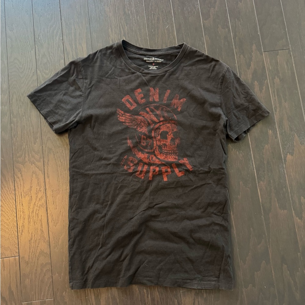Denim&Supply Men’s Black T-Shirt with Red Graphic
